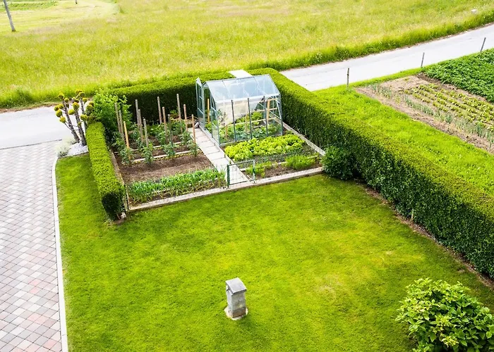 Apartma Tia