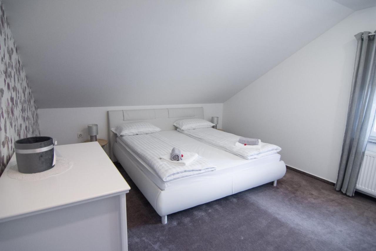 Apartma Tia Apartment